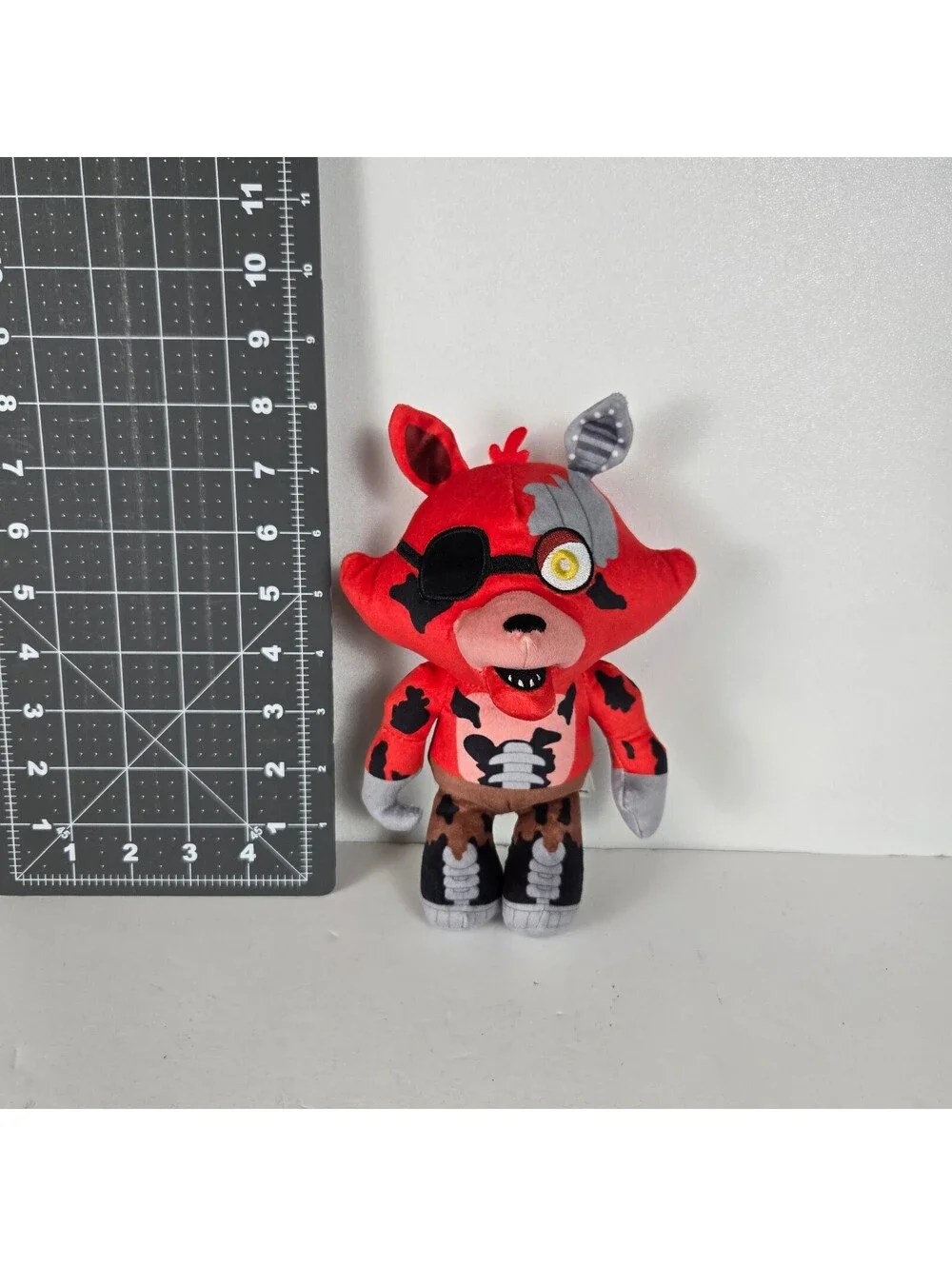 Five Nights at Freddy's Foxy Plush Red Brown Gray 7 Inch Soft Toy